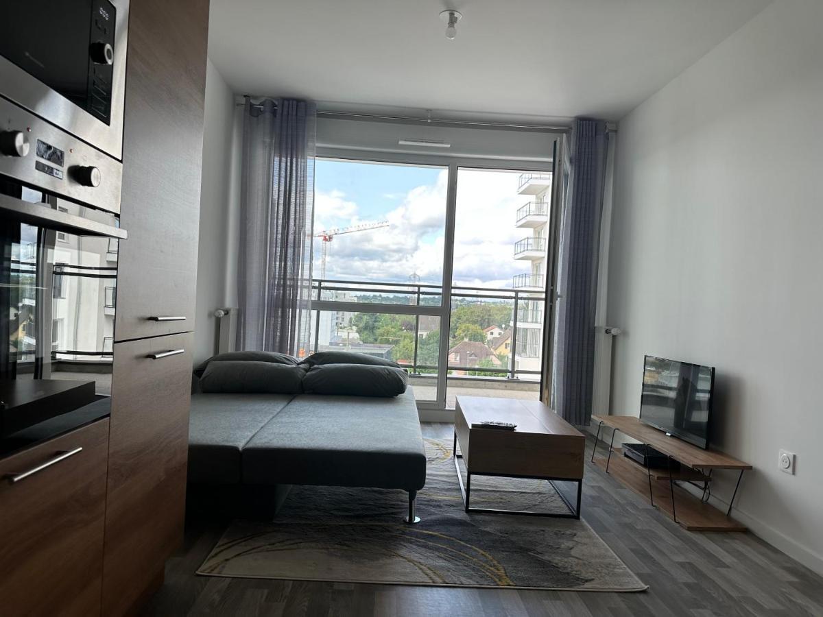 Agreable 2 Pieces Avec Balcon Et Parking Transports By Immo Kit Bnb Sarcelles Dış mekan fotoğraf